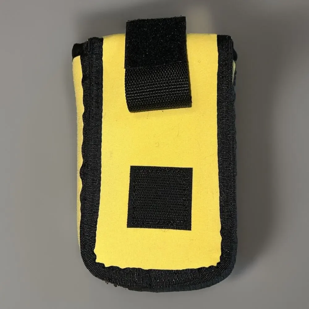 Vtg Pokémon Game Boy Pikachu Carry Case Yellow Front Pocket Belt Loop Closure